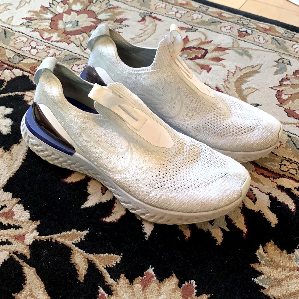 Hardly Worn Nike Epic React Running Shoe